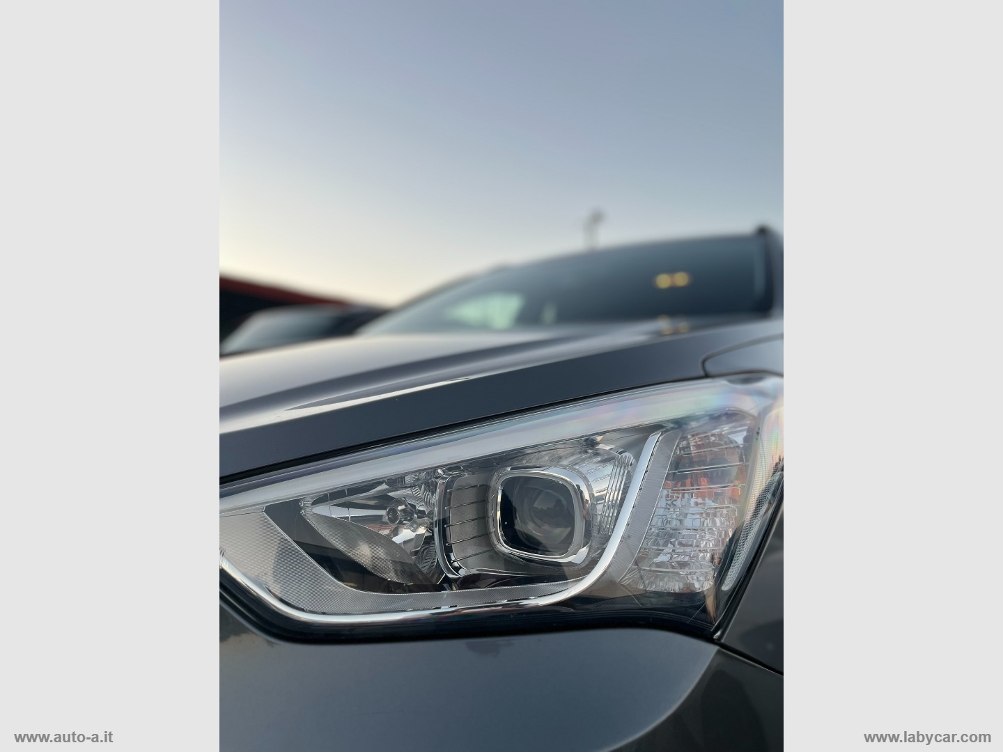 Santa Fe 2.2 CRDi 4WD A/T Style - immagine 8