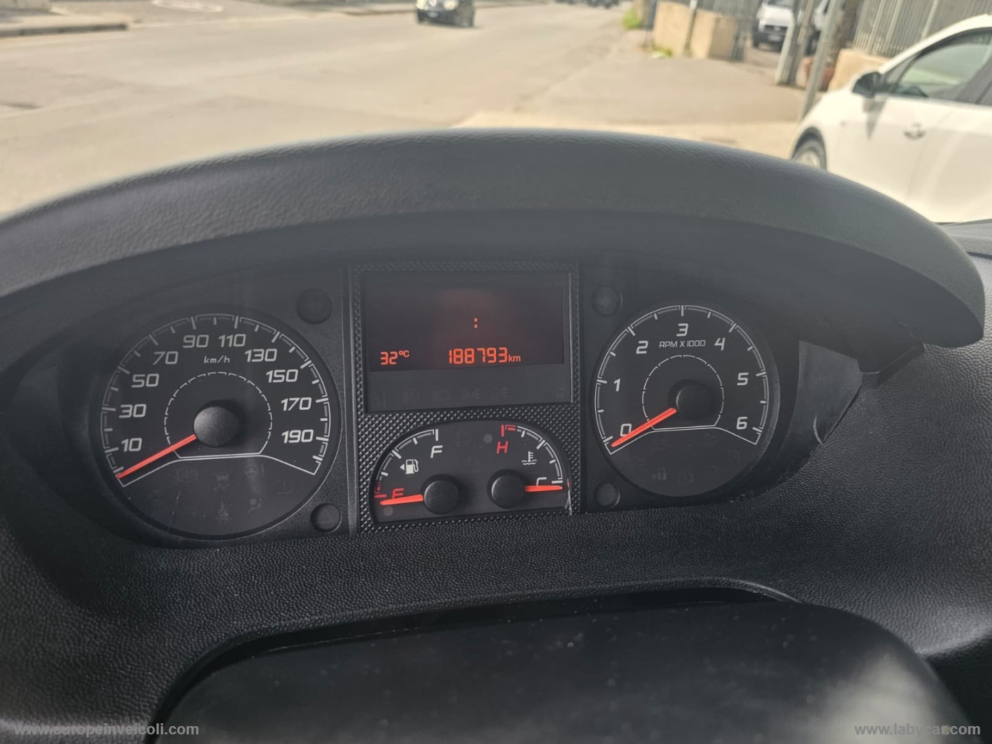 Ducato 33 2.0 MJT PM-DC Cabinato - immagine 8