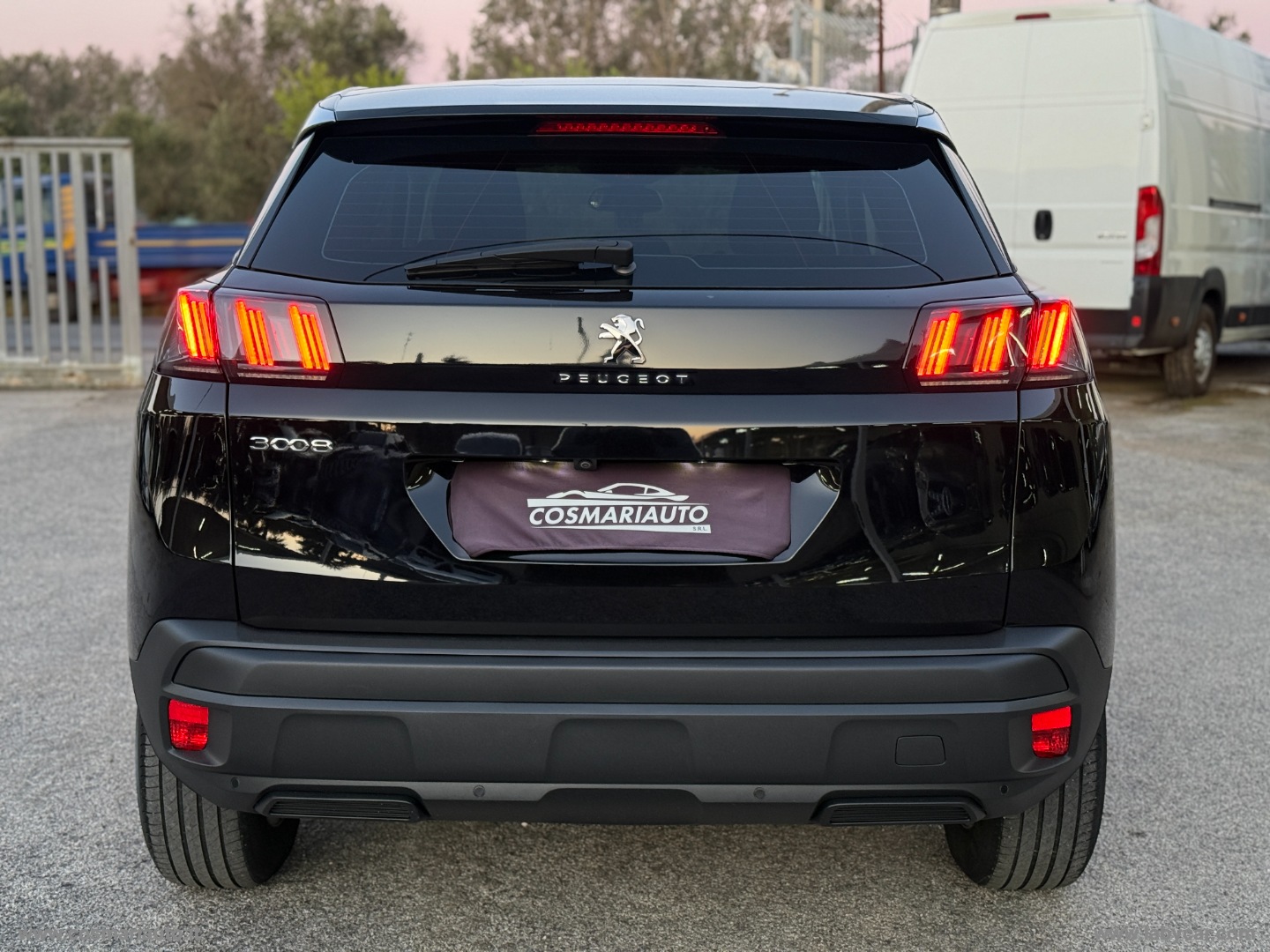 3008 BlueHDi 130 S&S EAT8 Active Pack - immagine 8