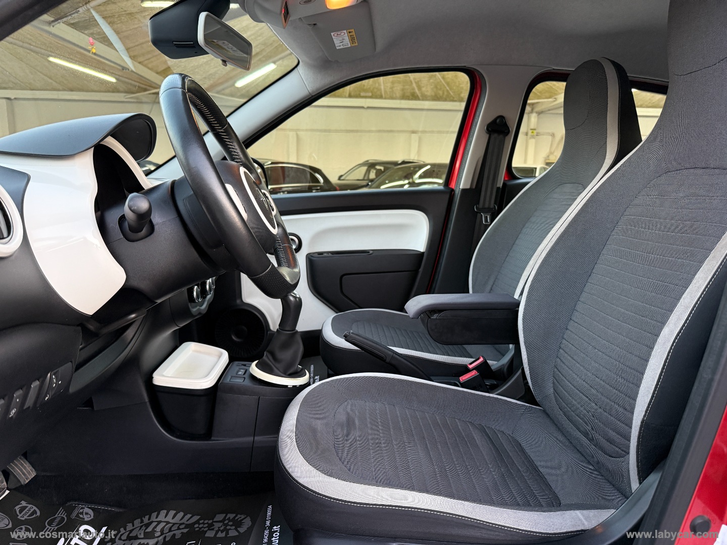 Twingo SCe Zen - immagine 8