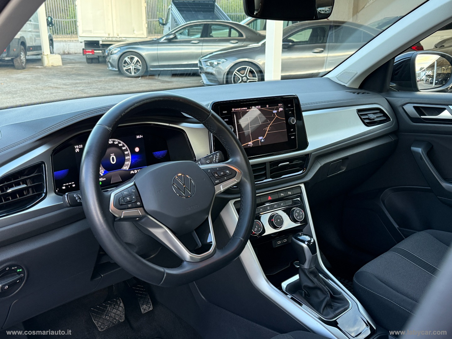 T-Roc 2.0 TDI SCR 150 CV DSG Style - immagine 8