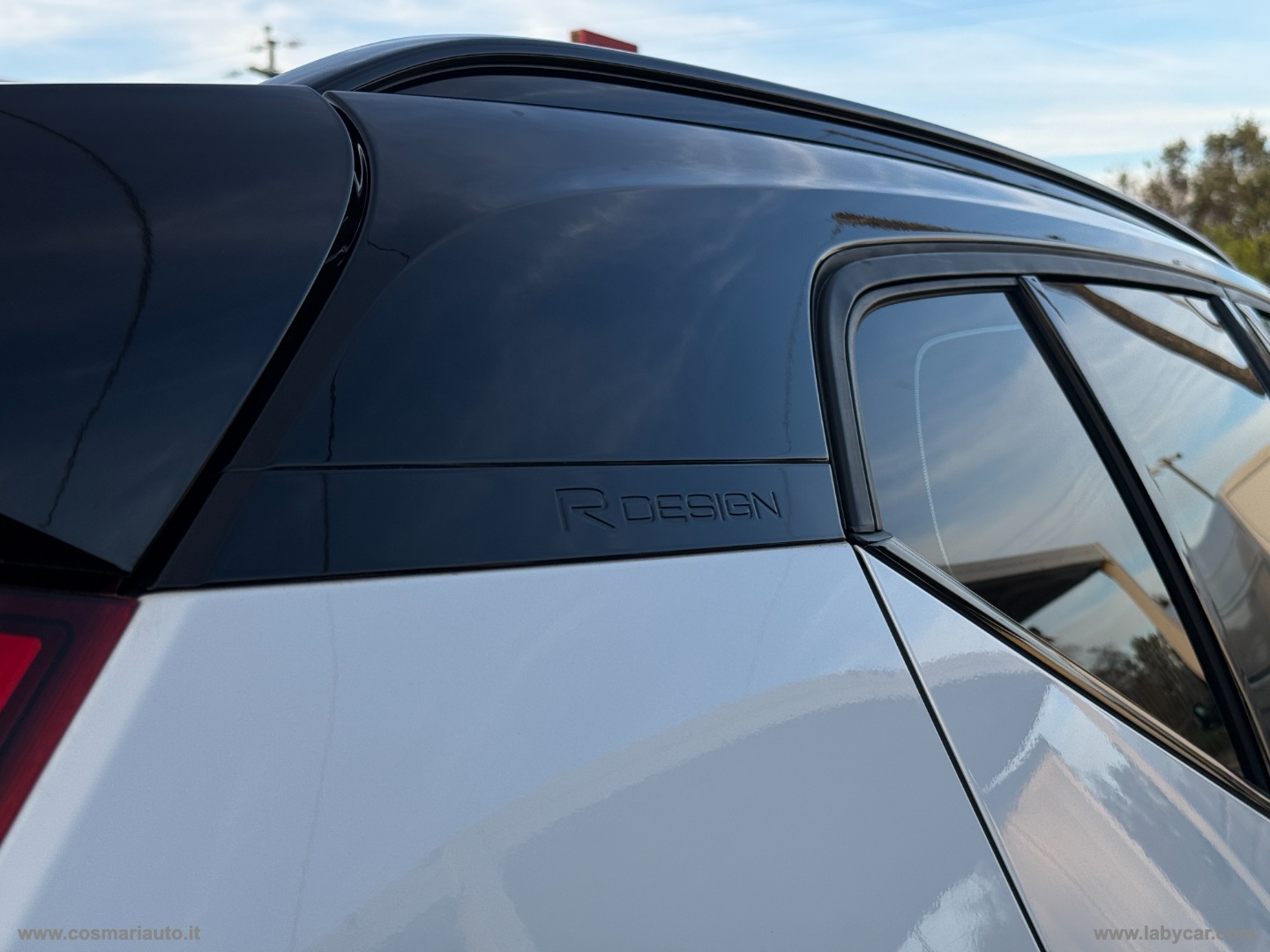 XC40 D3 AWD Geartronic R-design N1 TETTO/GANCIO - immagine 8