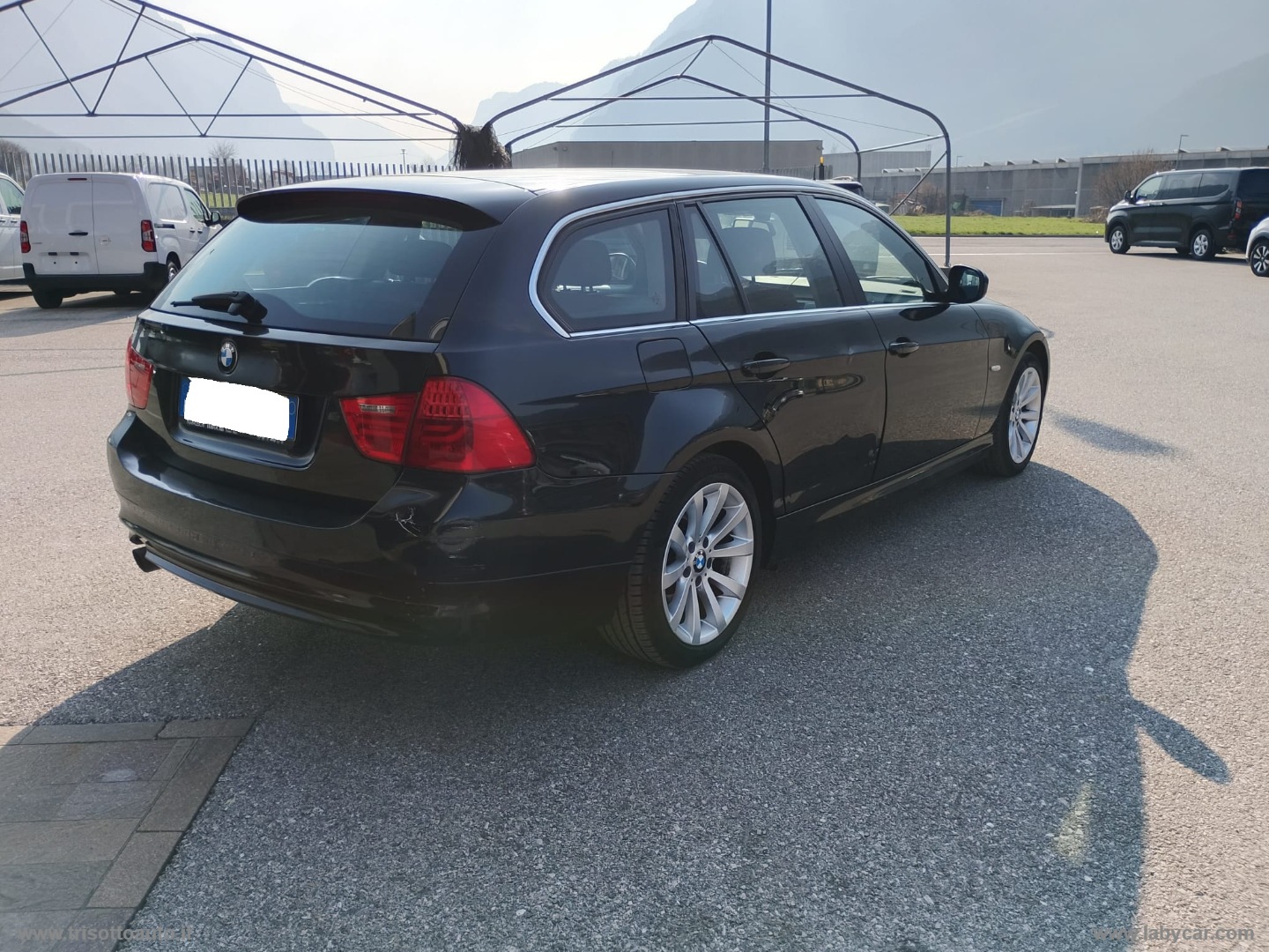 318d 2.0 143 CV Touring Eletta - immagine 8