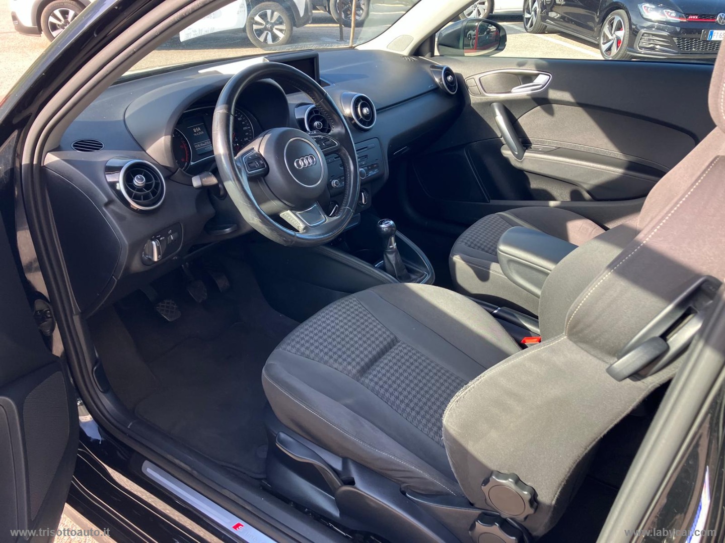 A1 1.6 TDI 105 CV Ambition - immagine 8