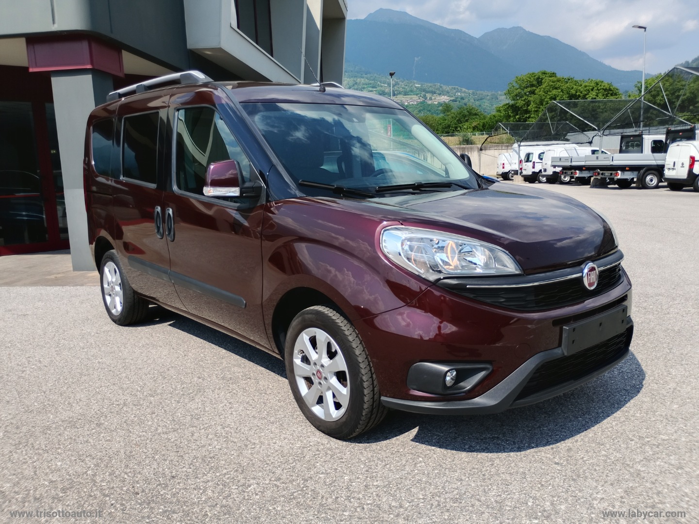 Doblò 1.4 T-Jet Lounge CON GANCIO TRAINO - immagine 8