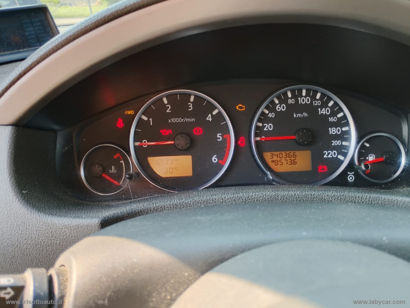 Pathfinder 2.5 dCi XE Plus - immagine 8