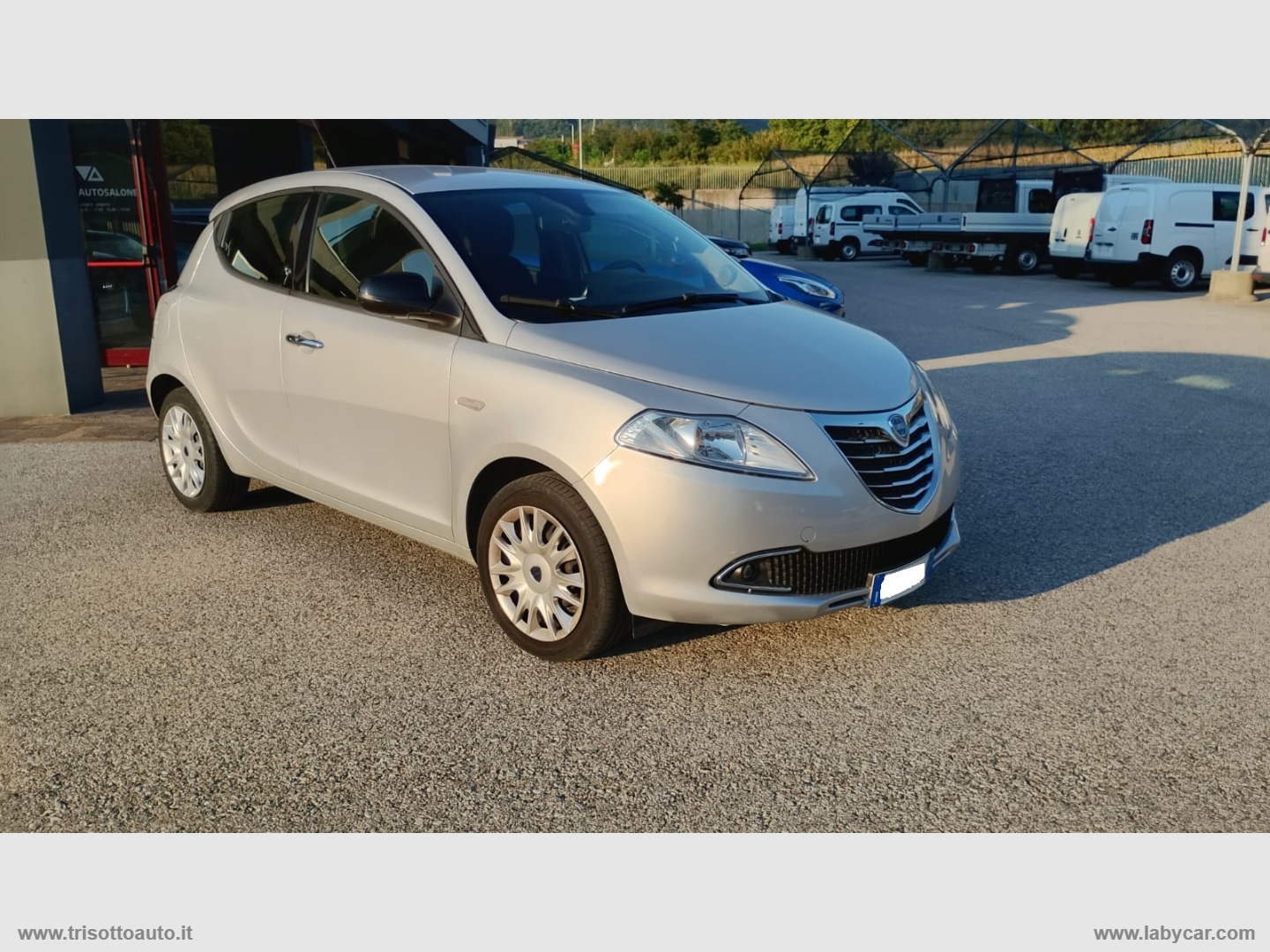 Ypsilon 1.2 69 CV 5p. - immagine 8
