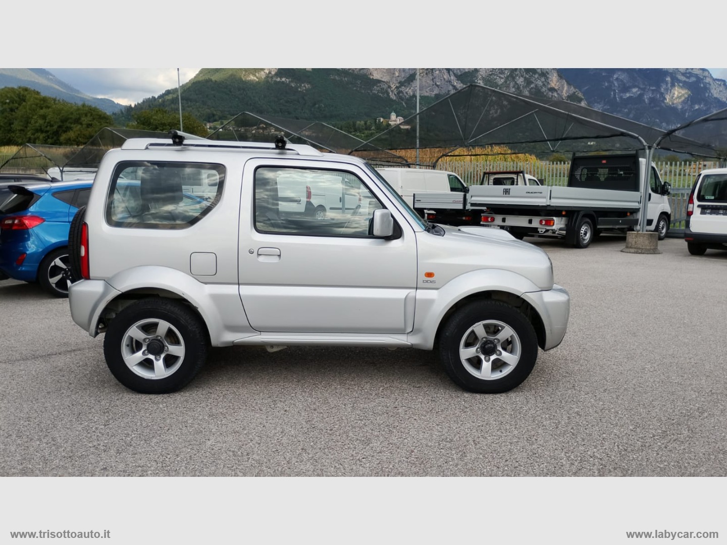 Jimny 1.5 DDiS 4WD JLX CON GANCIO TRAINO - immagine 8