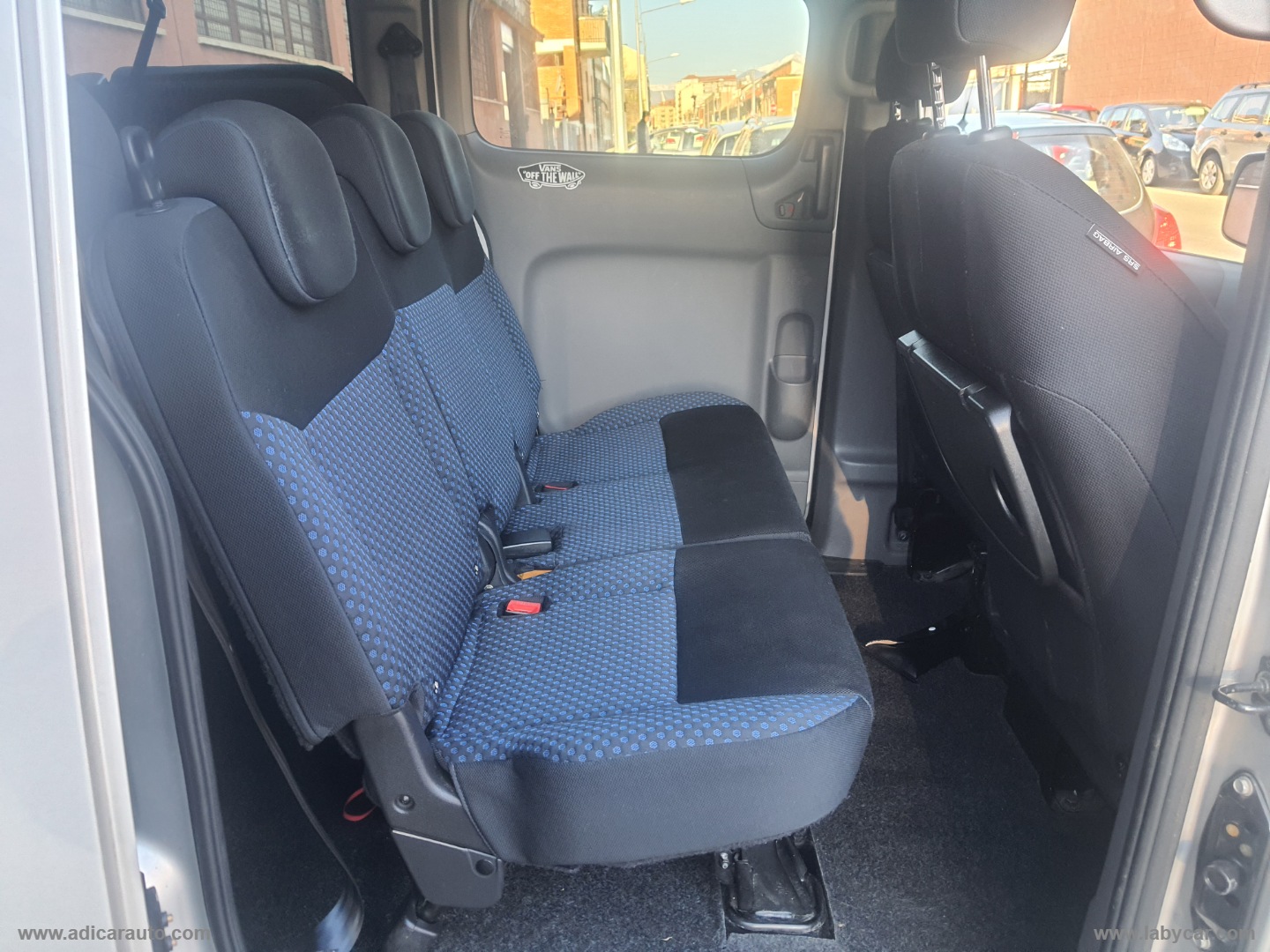 Evalia 1.5 dCi 8V 110 CV n-tec L - immagine 8