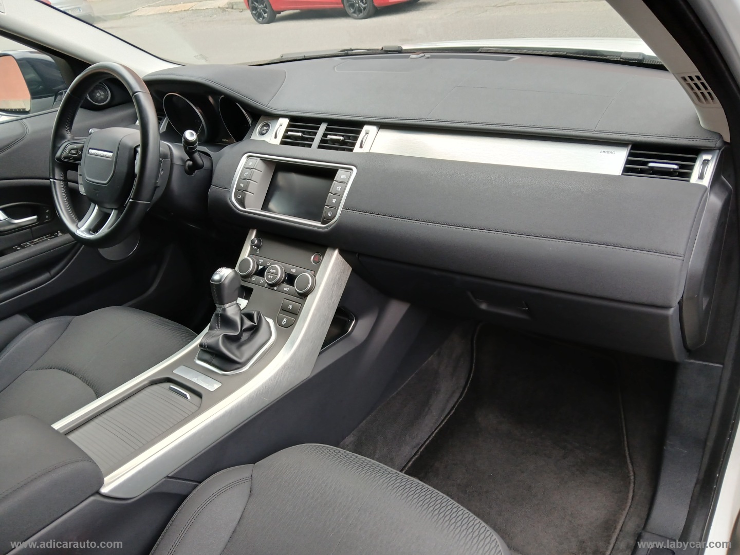 RR Evoque 2.0 TD4 150 CV 5p. - immagine 8