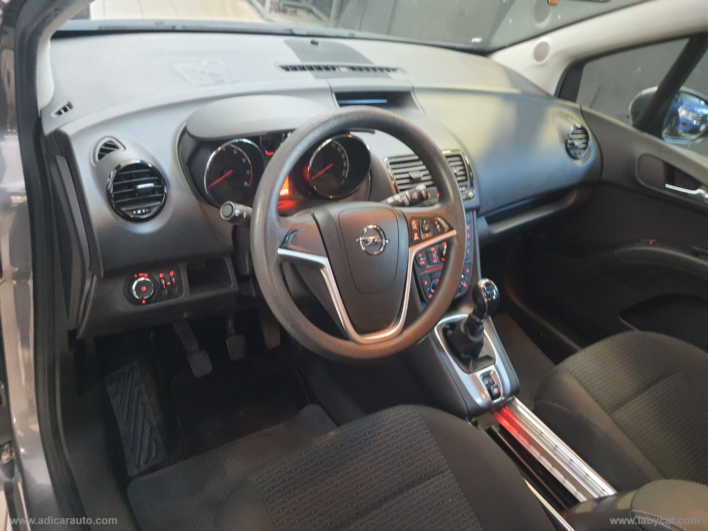 Meriva 1.4 100 CV Advance - immagine 8