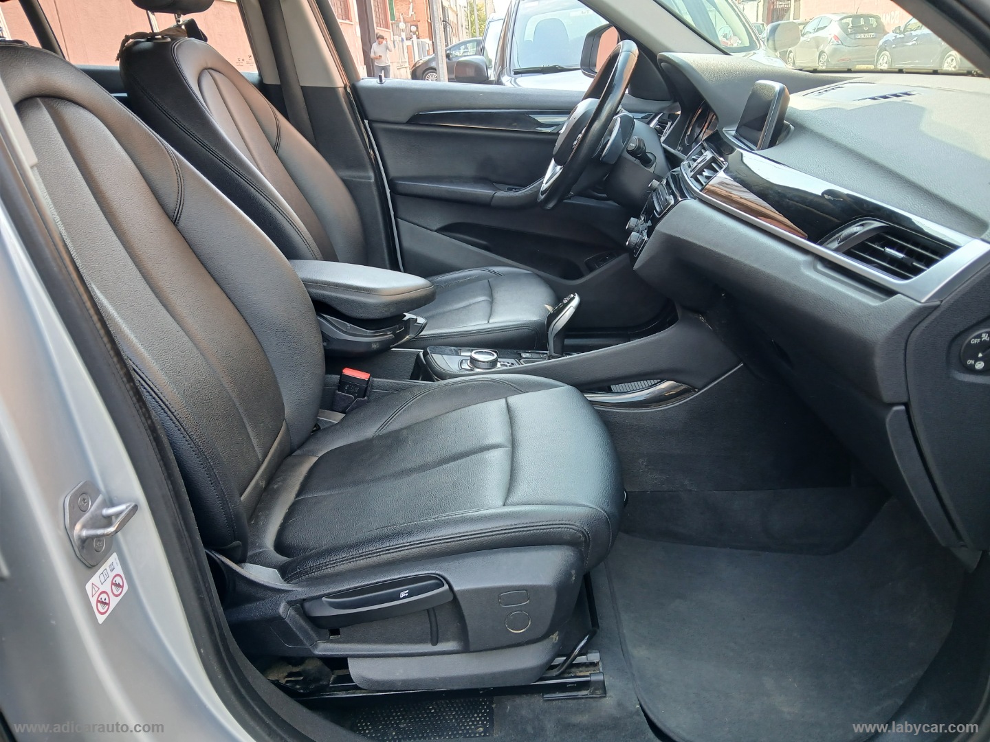 X1 xDrive18d - immagine 8