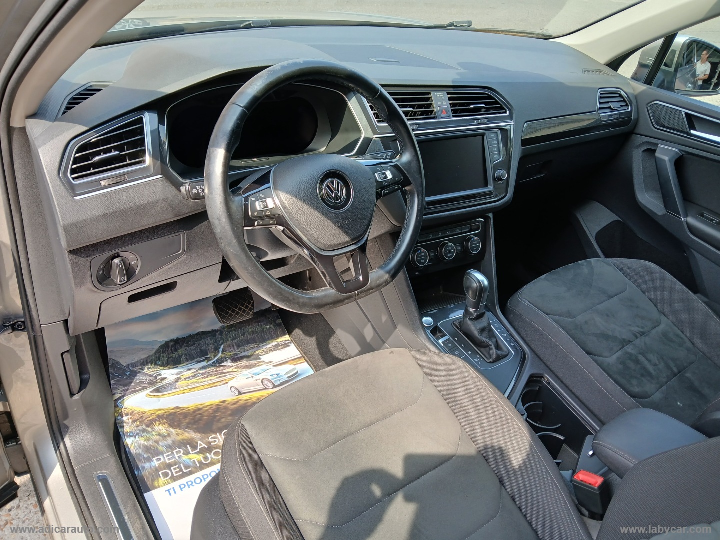 Tiguan 2.0 TDI DSG Executive BMT - immagine 8