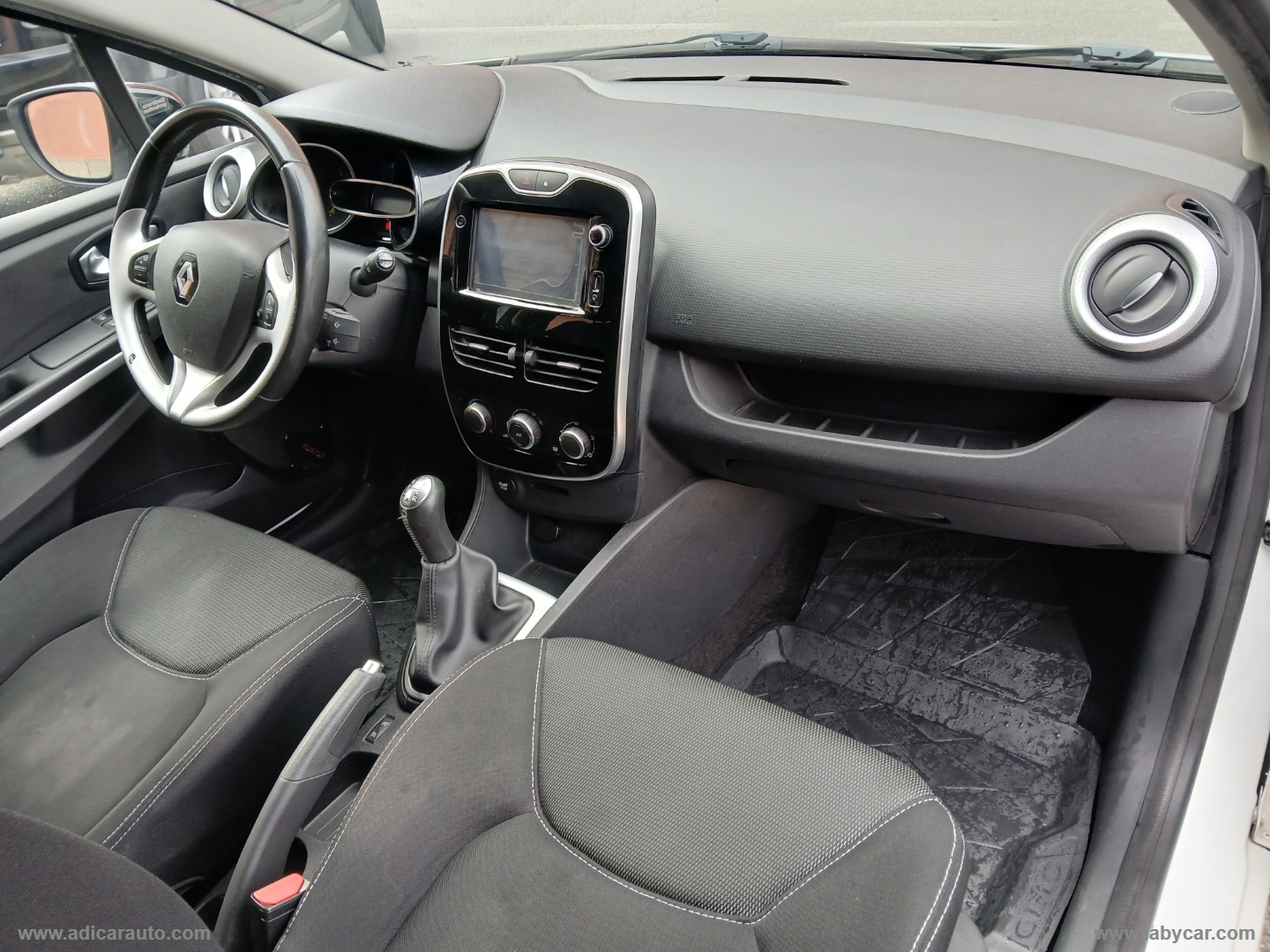 Clio Sporter 1.5 dCi 8V 90 CV S&S Duel - immagine 8