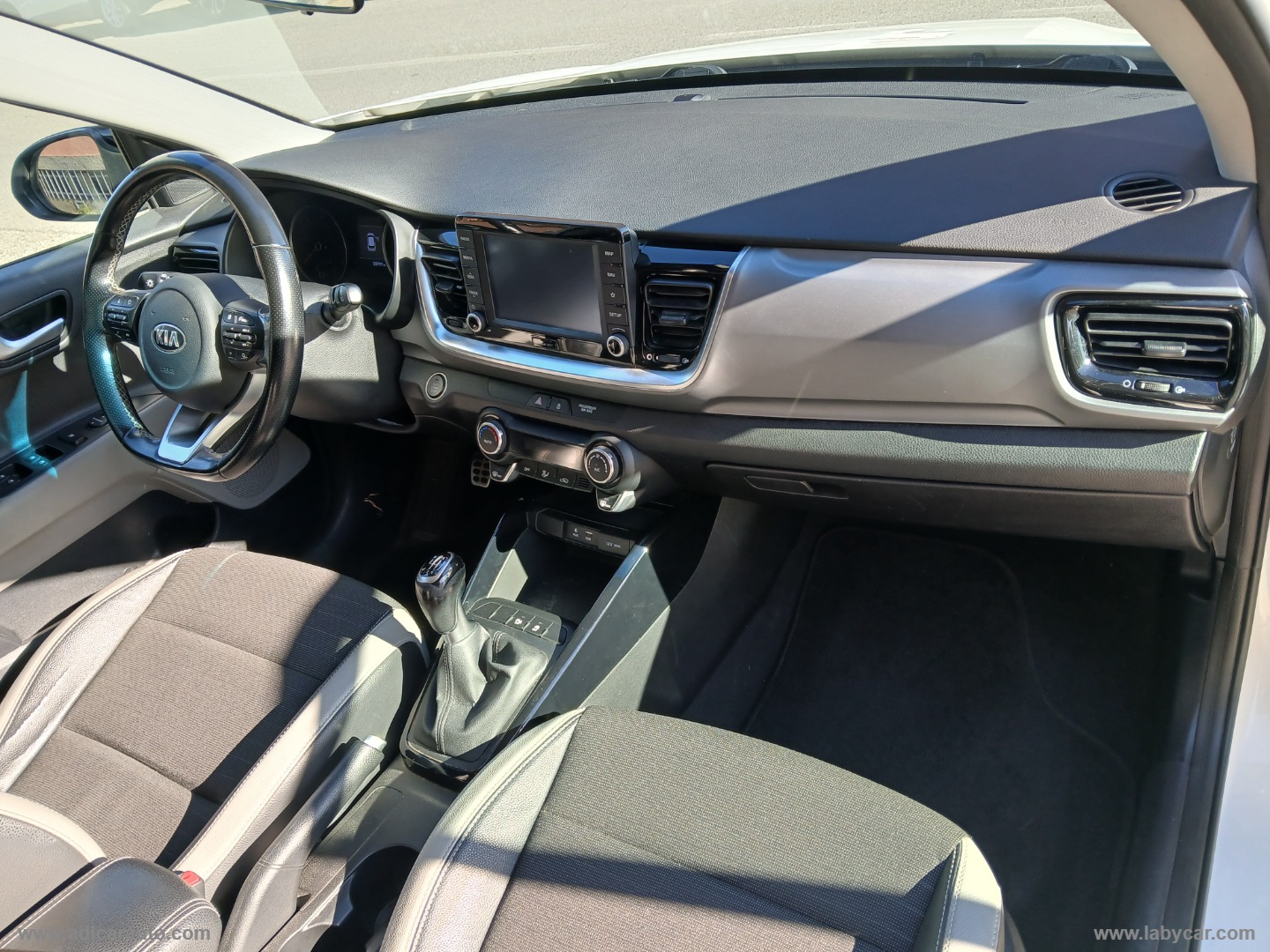 Stonic 1.6 CRDi 115 CV - immagine 8