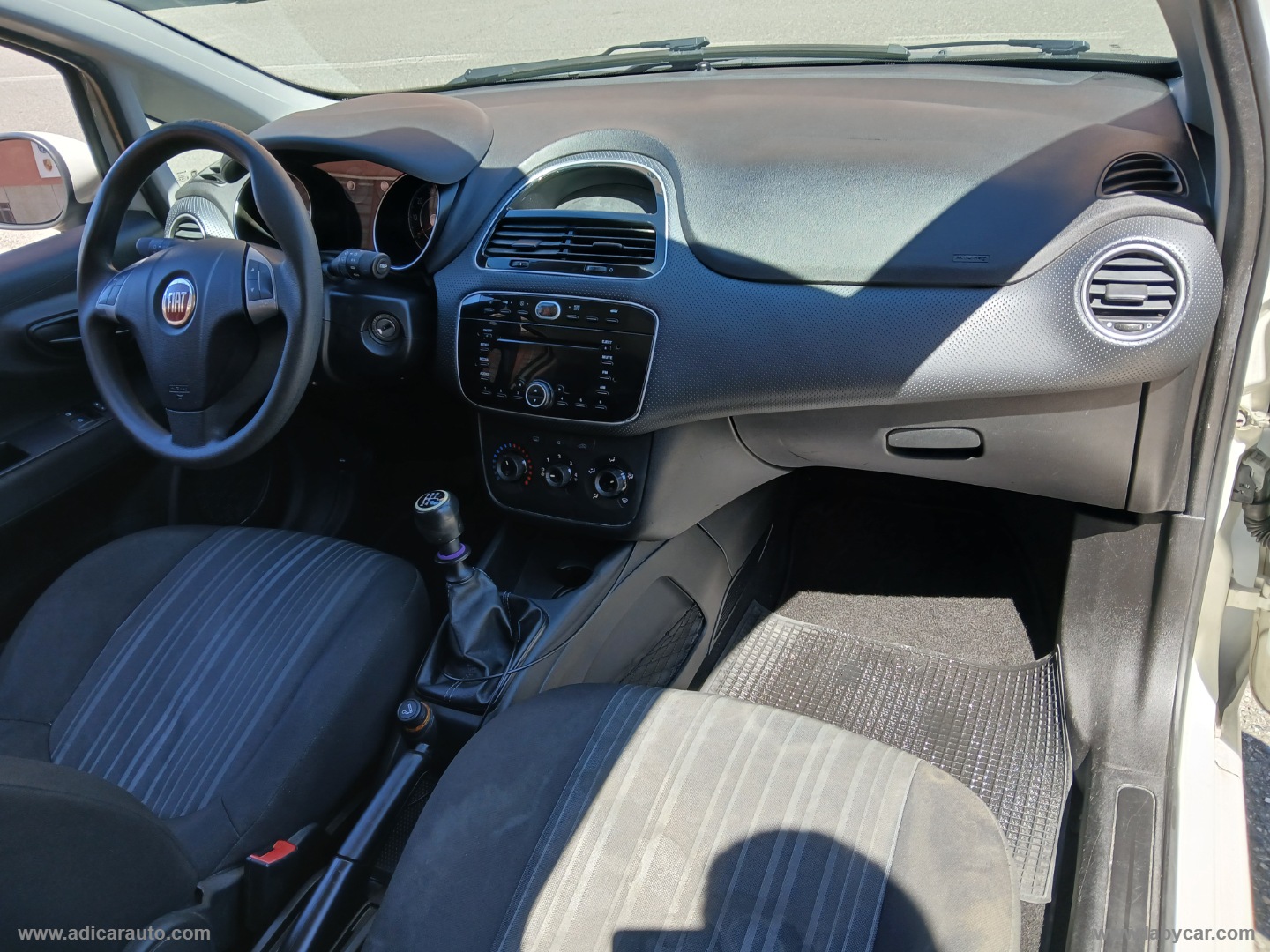 Punto 1.2 8V 3p. Lounge - immagine 8