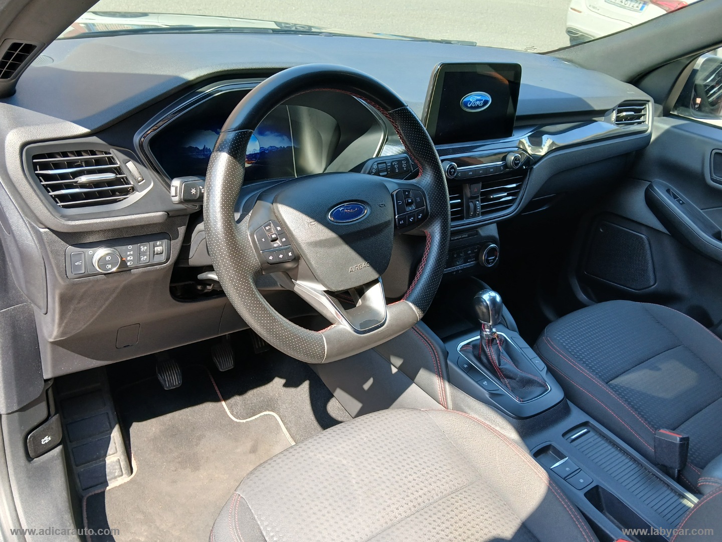 Kuga 1.5 EcoBlue 120 CV 2WD ST-Line - immagine 8