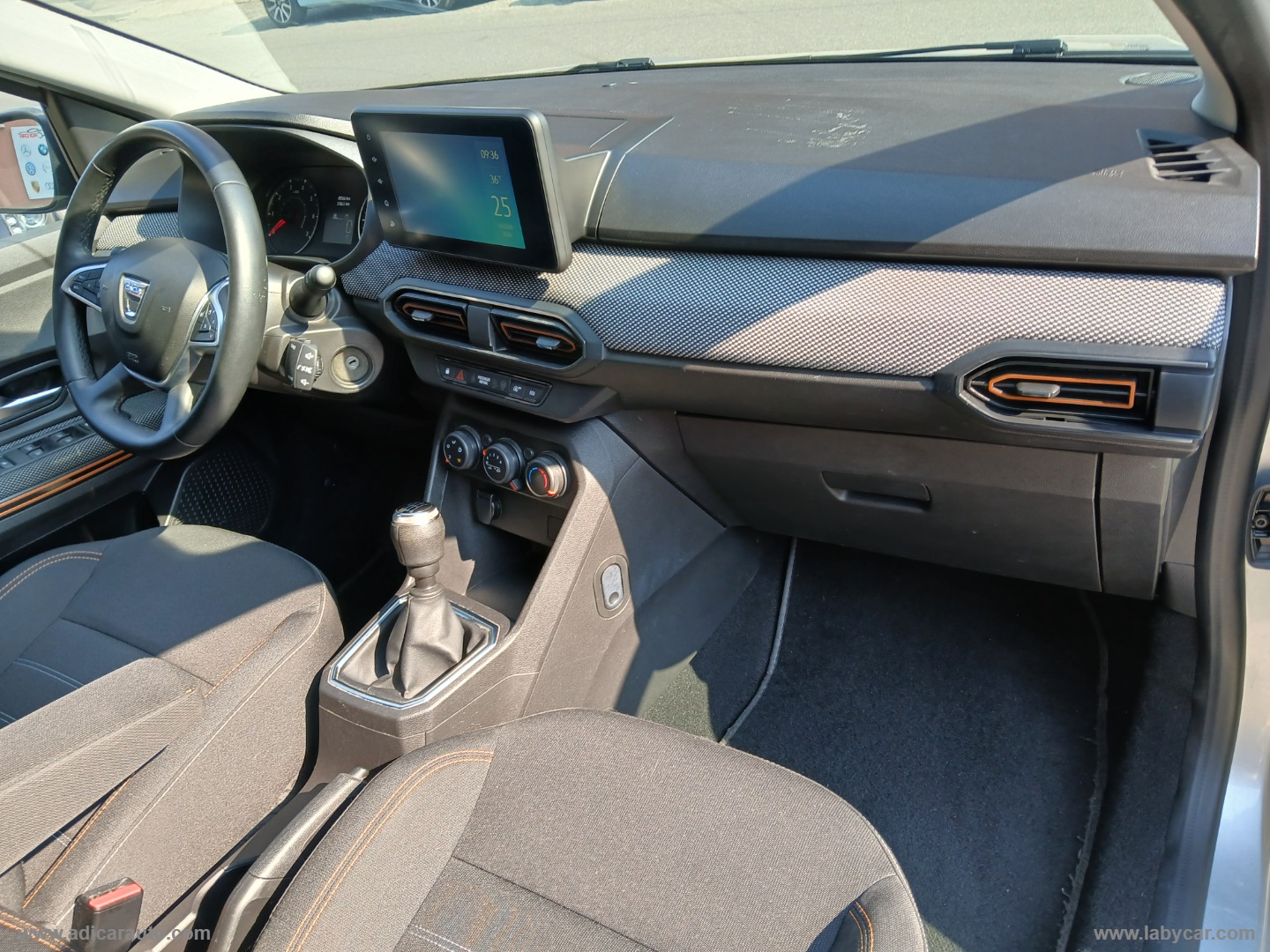 Sandero Stepway 1.0 TCe ECO-G Comfort - immagine 8