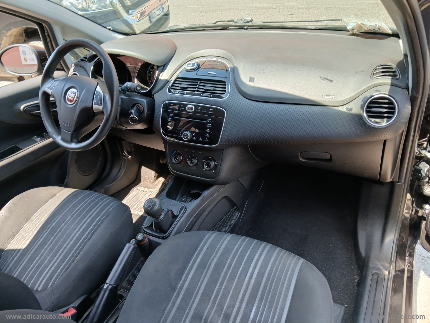 Punto 1.2 8V 3p. Lounge - immagine 8