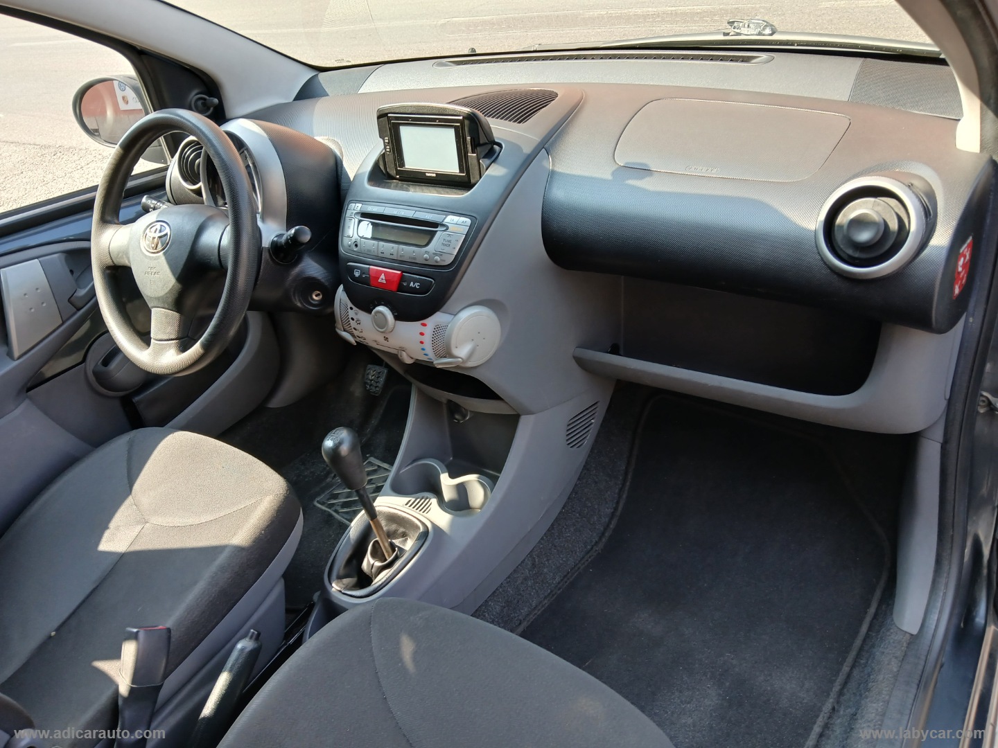 Aygo 1.0 VVT-i 5p. Connect - immagine 8