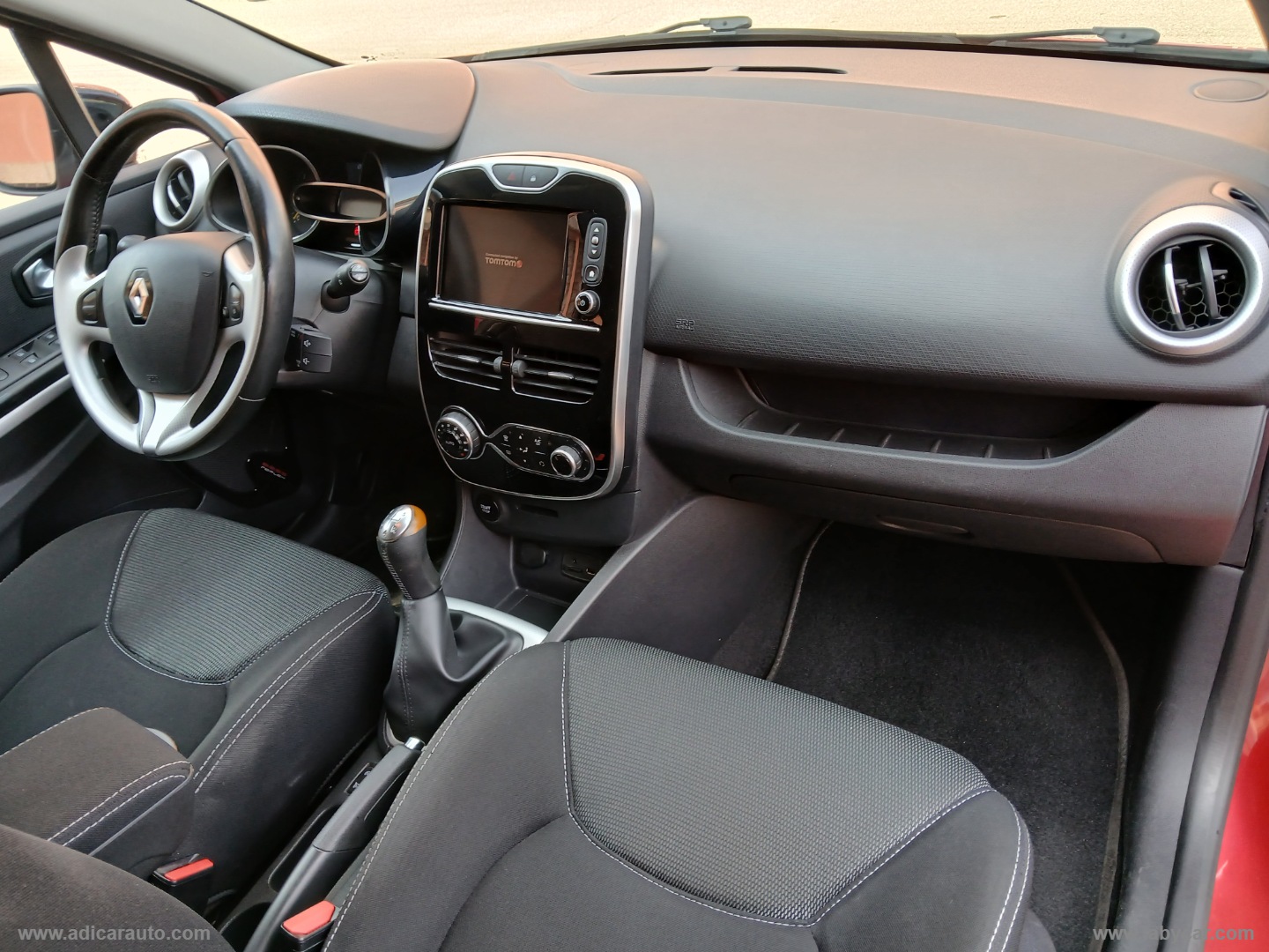 Clio 1.5 dCi 8V 90 CV S&S 5p. Duel - immagine 8