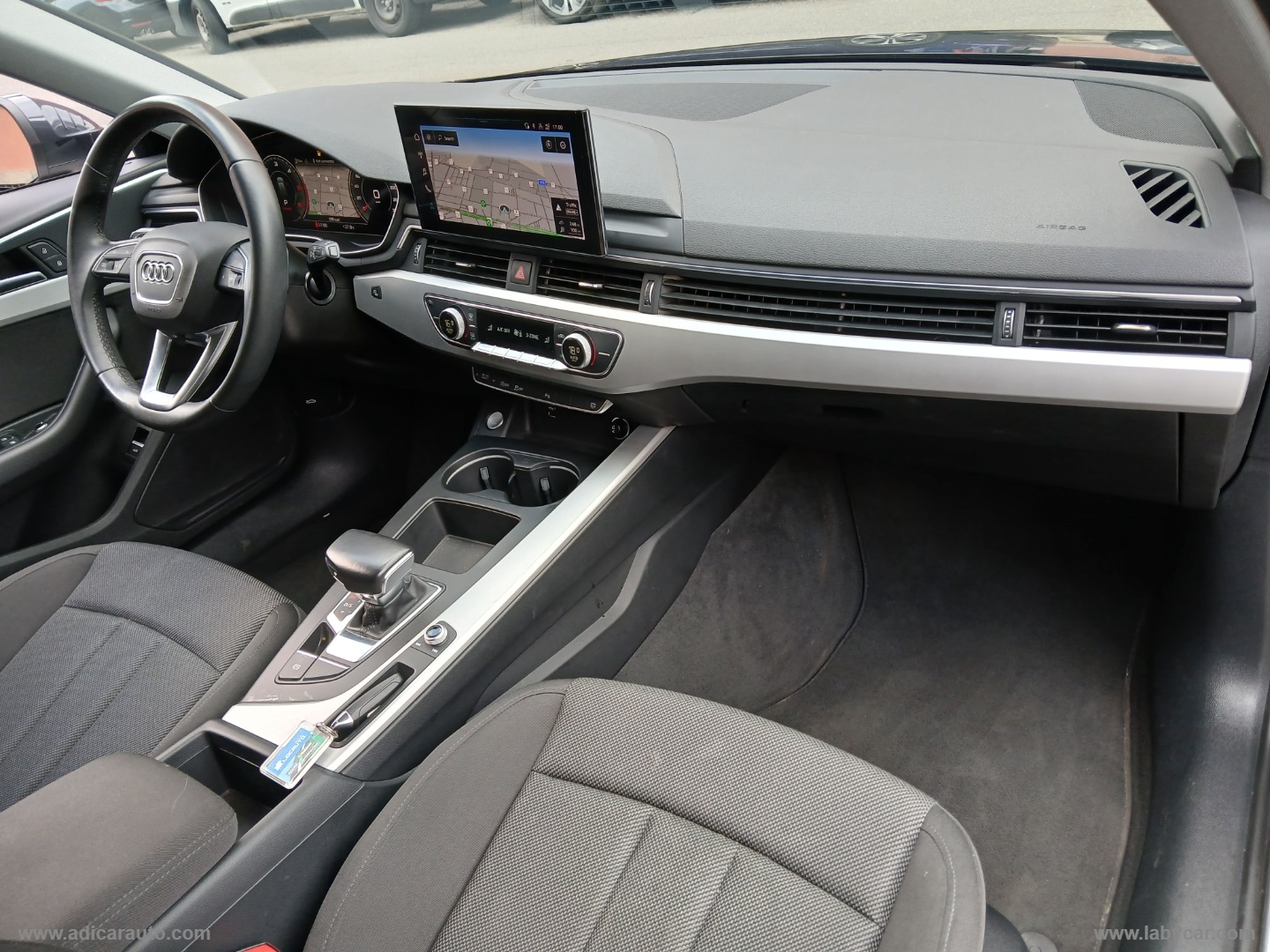 A4 Avant 30 TDI/136CV S tr. Business Adv - immagine 8