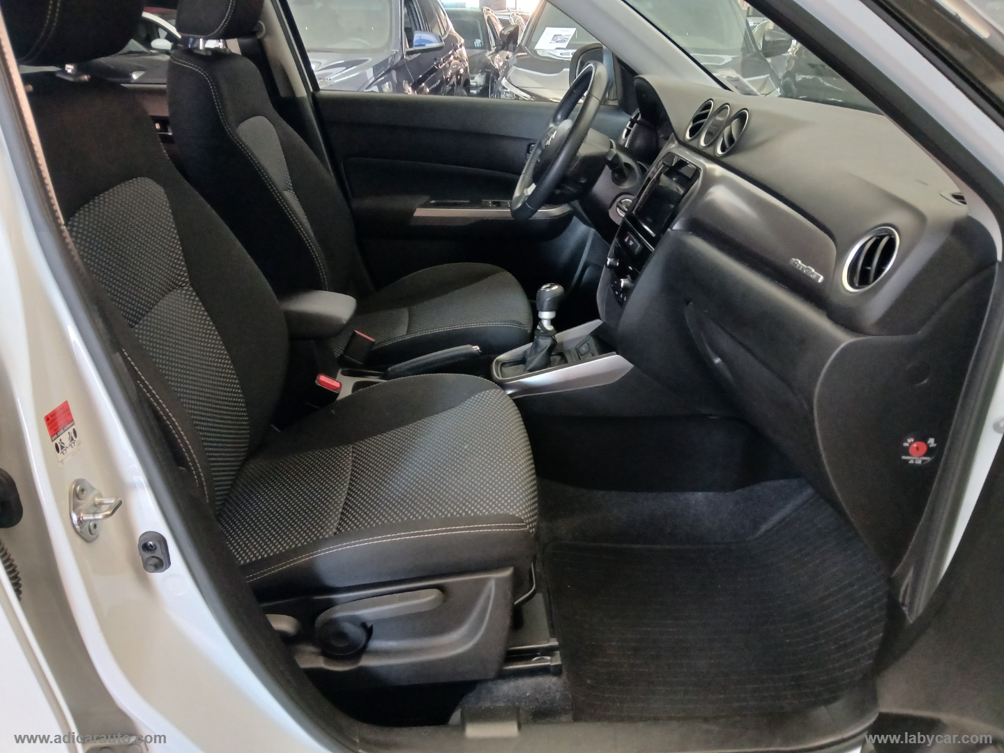 Vitara 1.4 Hybrid 4WD AllGrip Cool - immagine 8