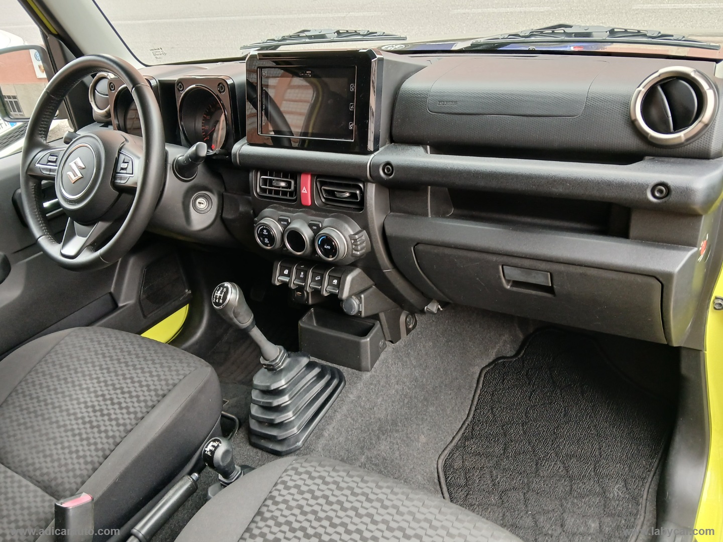 Jimny 1.5 5MT Top - immagine 8