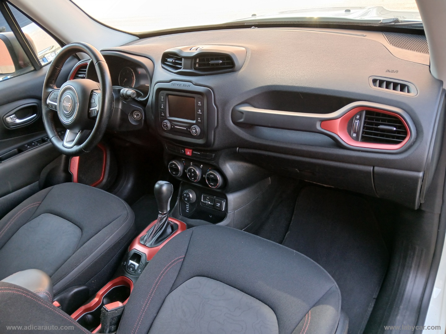 Renegade 2.0 Mjt 170CV 4WD Trailhawk - immagine 8