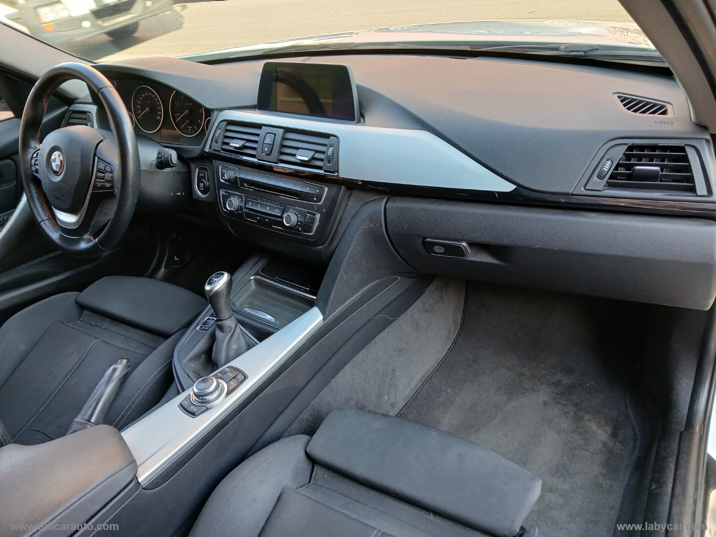 318d xDrive Touring Sport - immagine 8