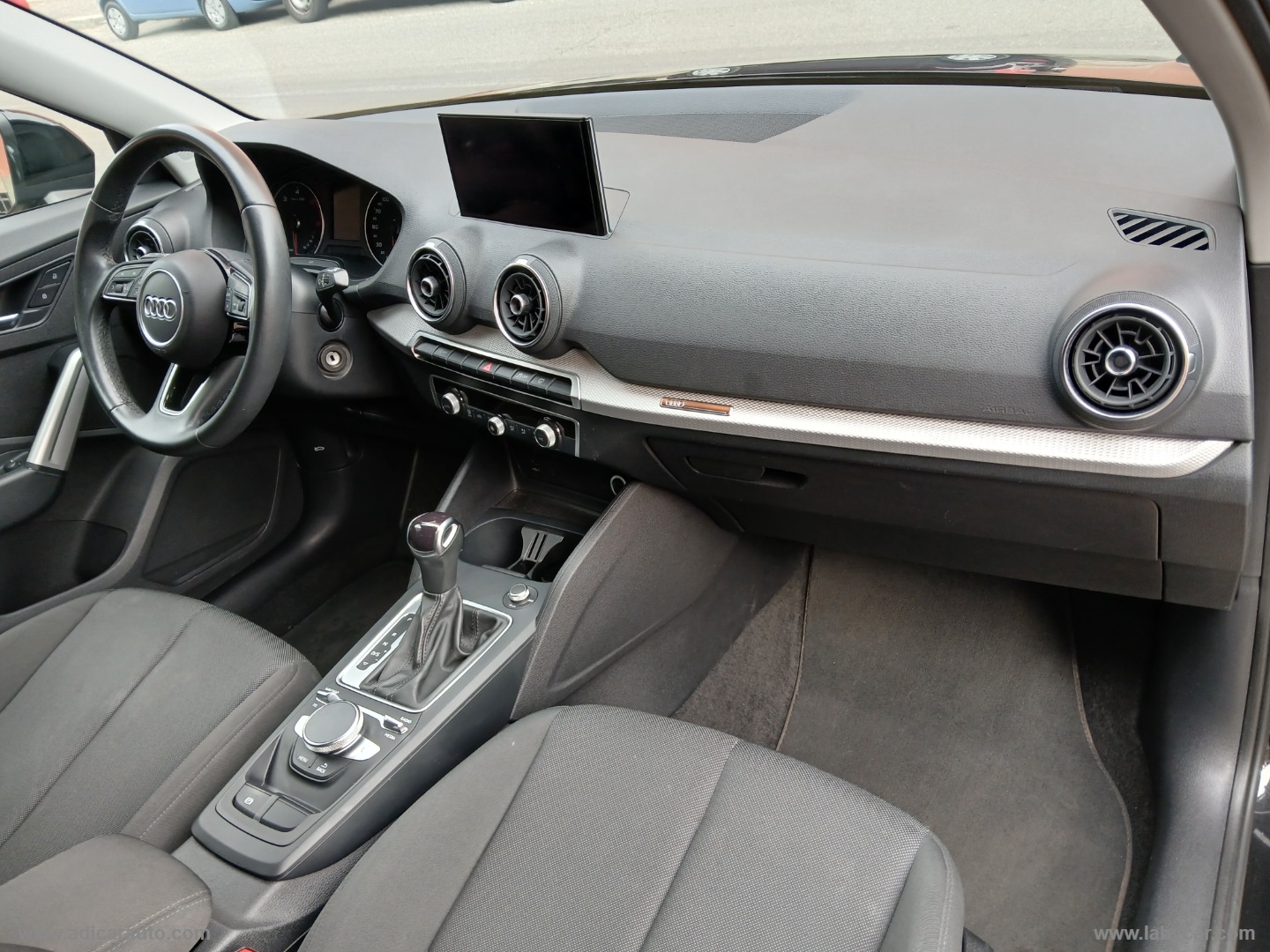 Q2 30 TDI S tronic - immagine 8