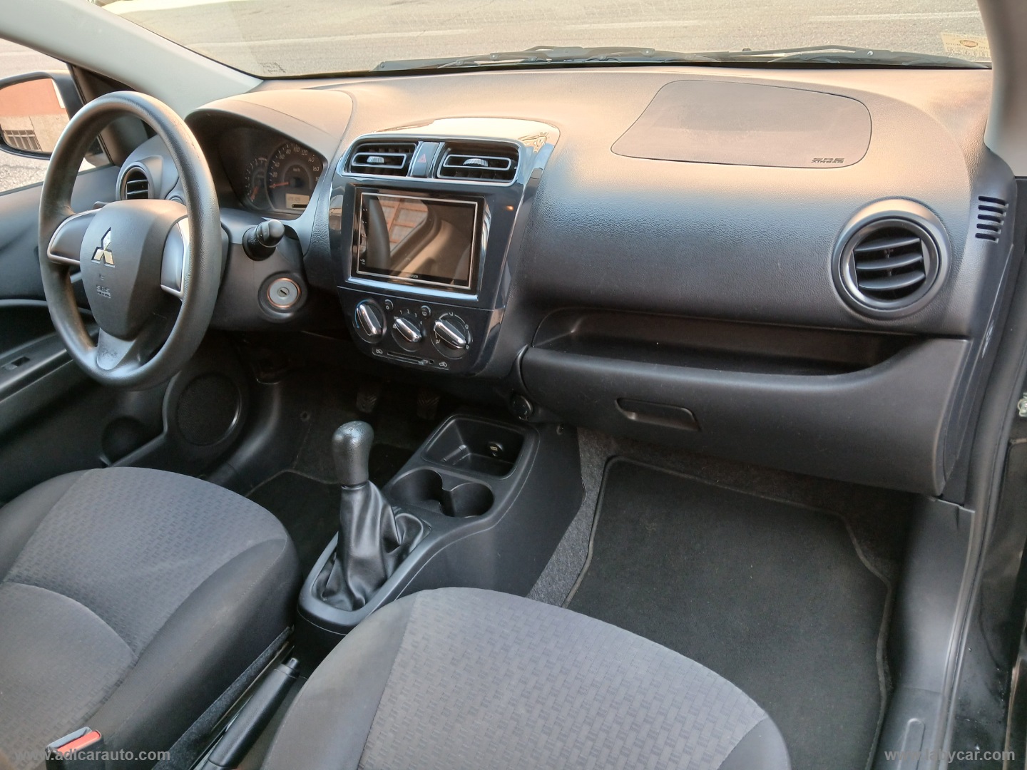Space Star 1.0 71 CV GPL - immagine 8