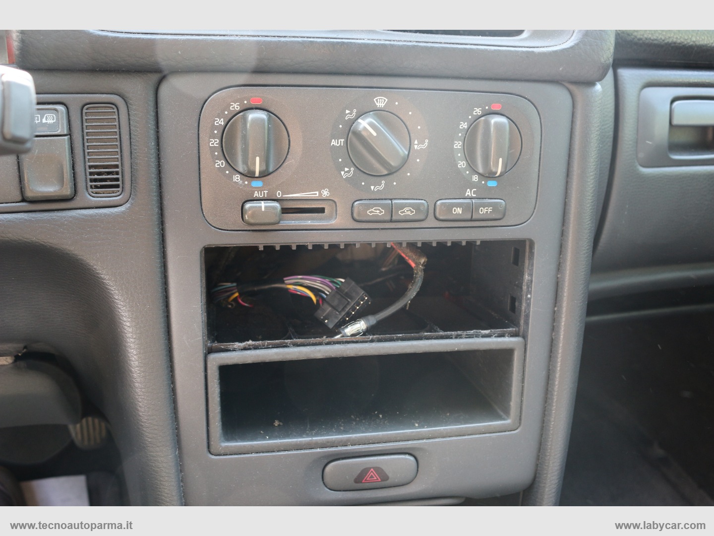 V70 2.0 T - immagine 8