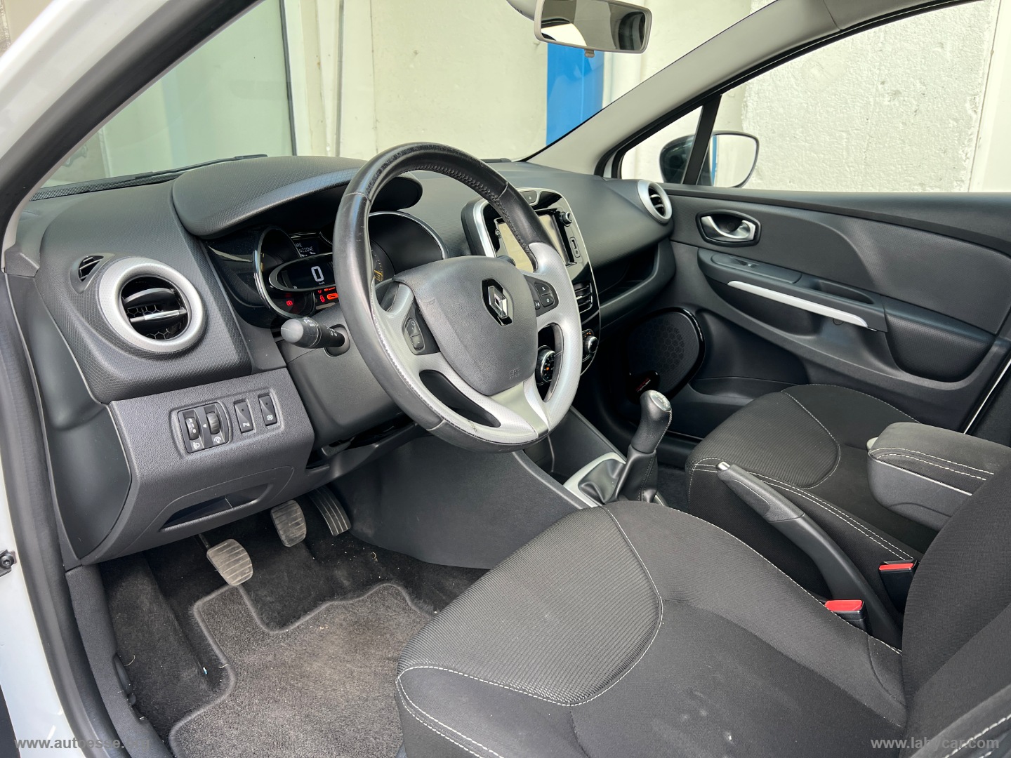 Clio dCi 8V 75 CV S&S 5p. Energy Zen - immagine 8