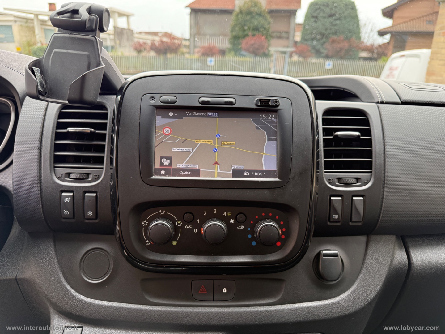 Vivaro 29 1.6 BiT.145 EcoF. PC-TN PASSO LUNGO - immagine 8