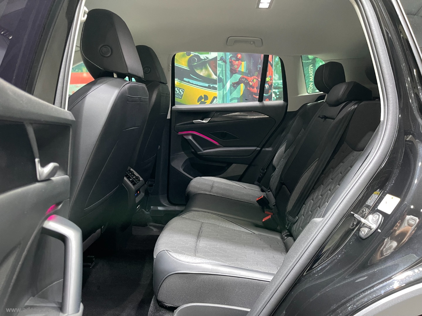 Tiguan 1.5 eTSI 150 CV DSG Life *TELECAMERA 360*PACK LUCI* - immagine 8