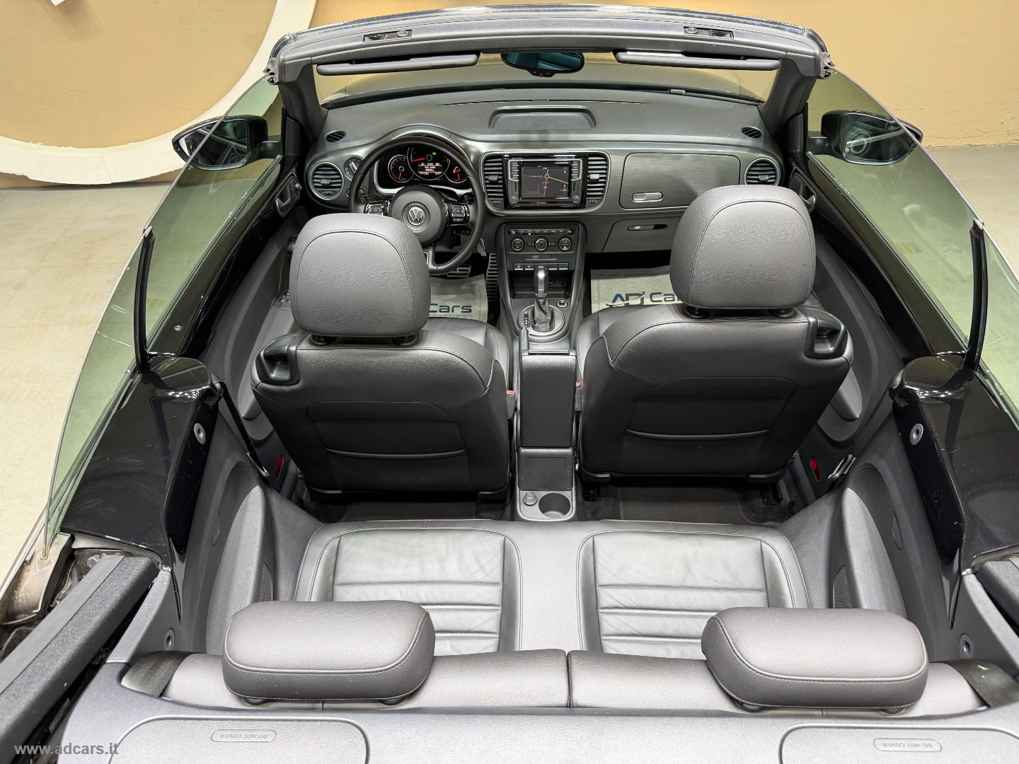 Maggiolino Cabrio 1.2 TSI Design BMT DSG Allstar *BOOK SERVICE VW* - immagine 8