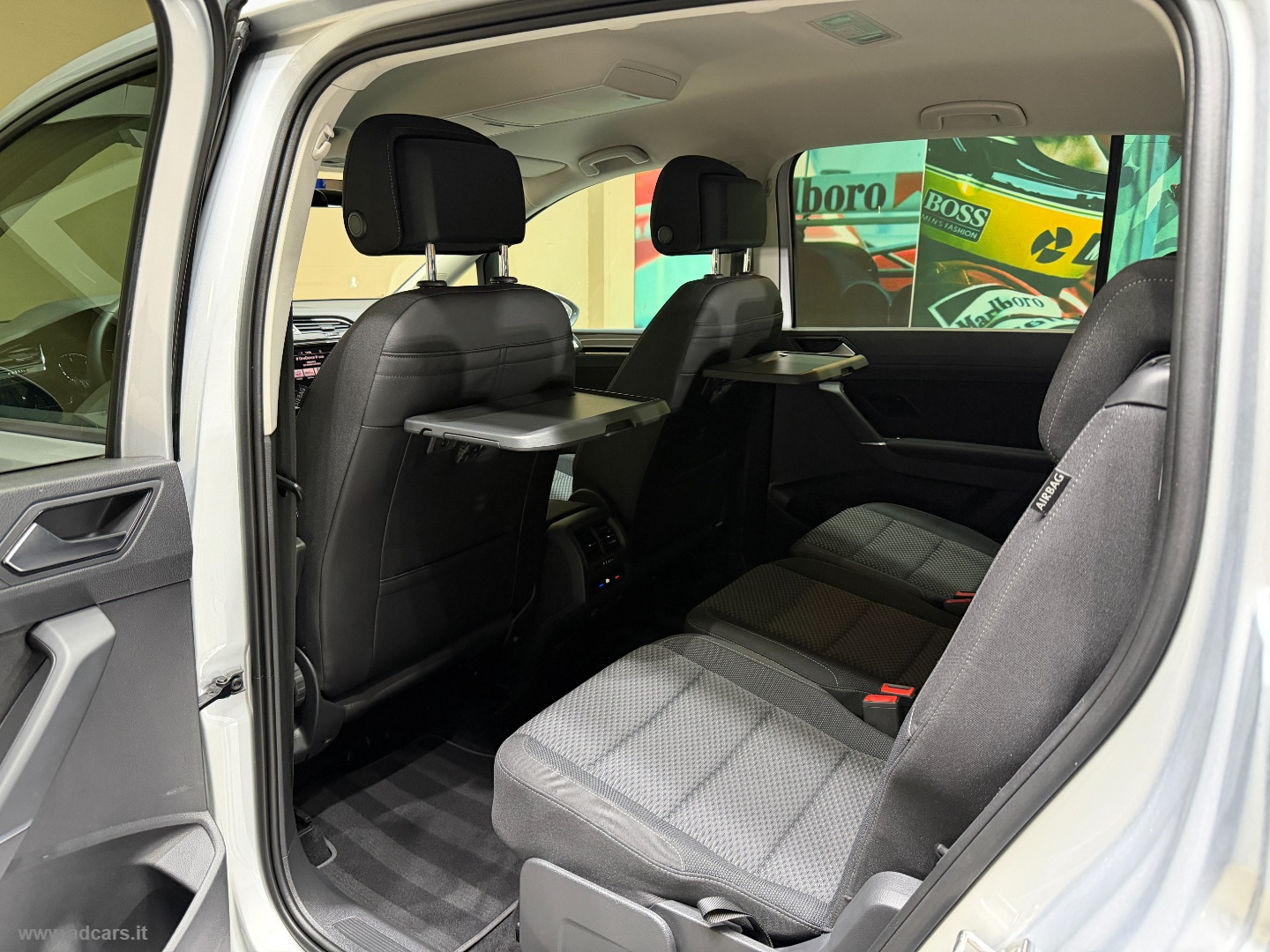 Touran 2.0 TDI 150 CV Business BMT *7 POSTI* - immagine 8