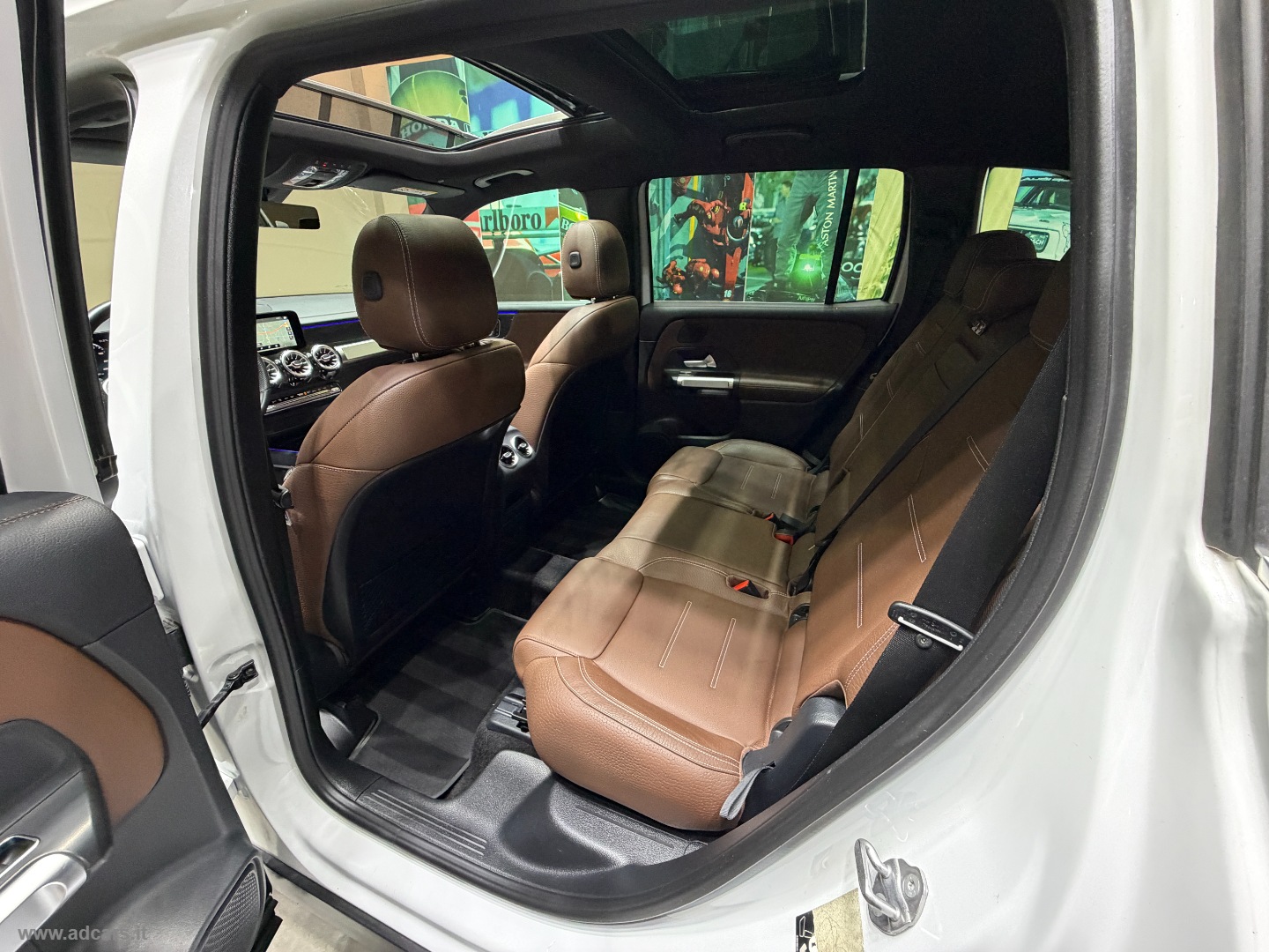GLB 220 d Automatic 4Matic AMG LINE - immagine 8