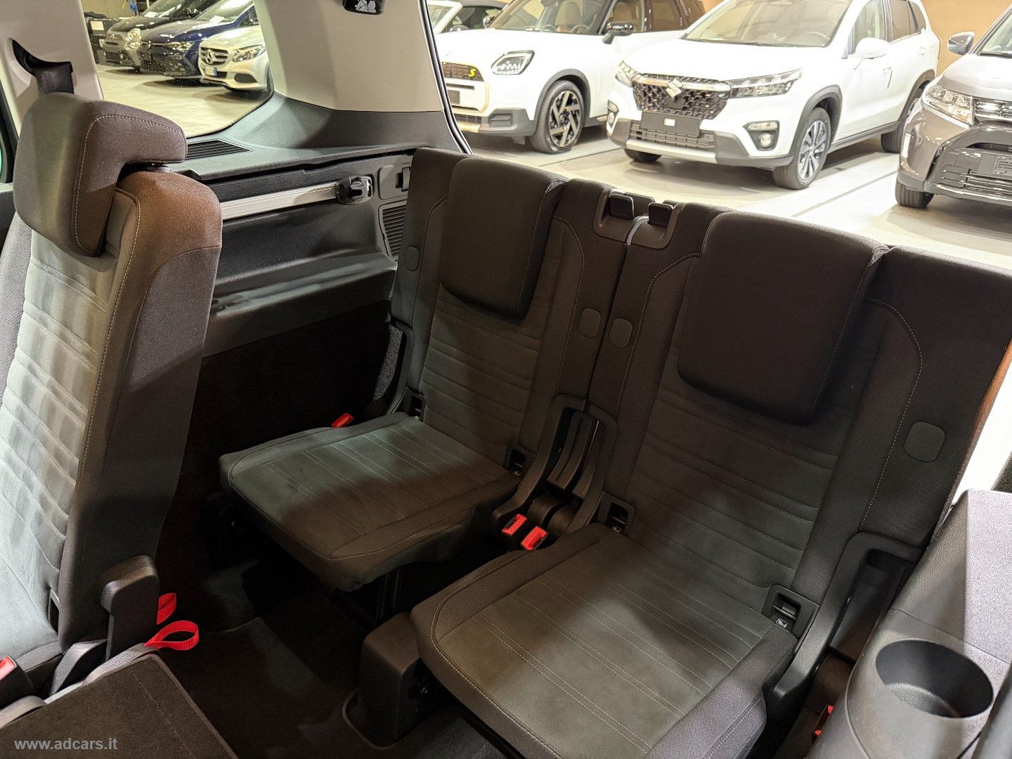Touran 1.6 TDI Business BMT - immagine 8