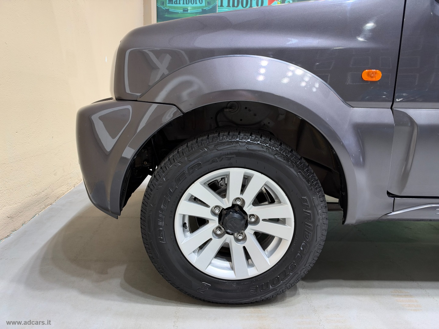 Jimny 1.3 4WD A/T Evolution *GPL*CAMBIO AUT.*SENSORI* - immagine 8