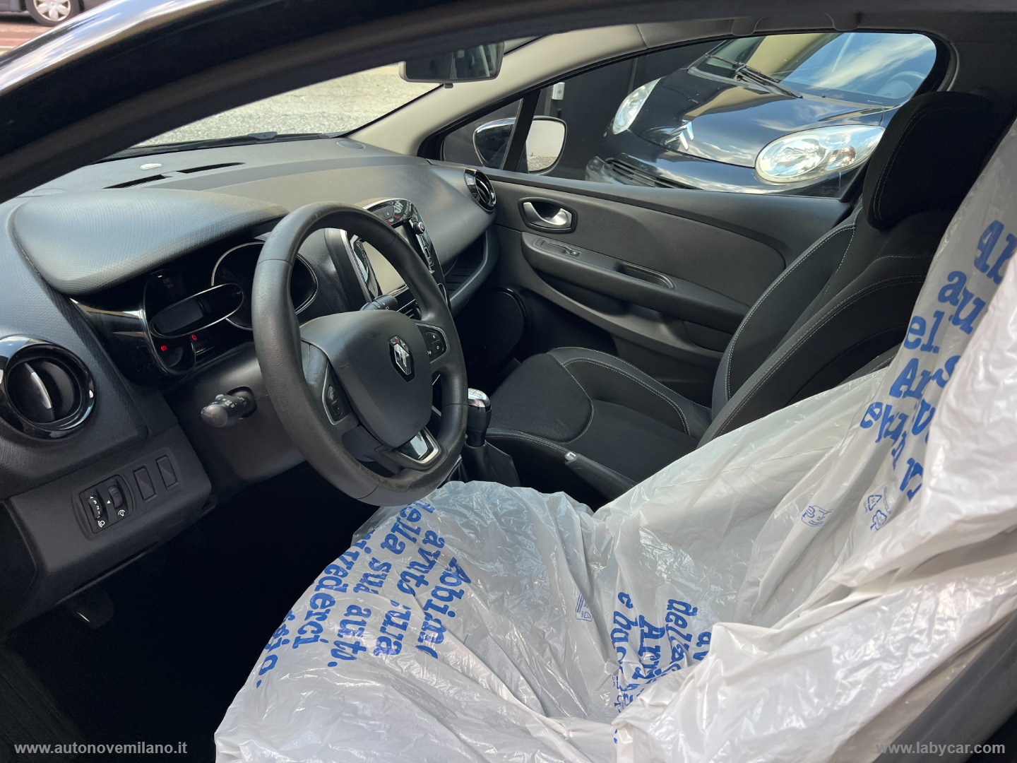 Clio 1.2 75 CV 5p. Zen PREZZO REALE - immagine 8