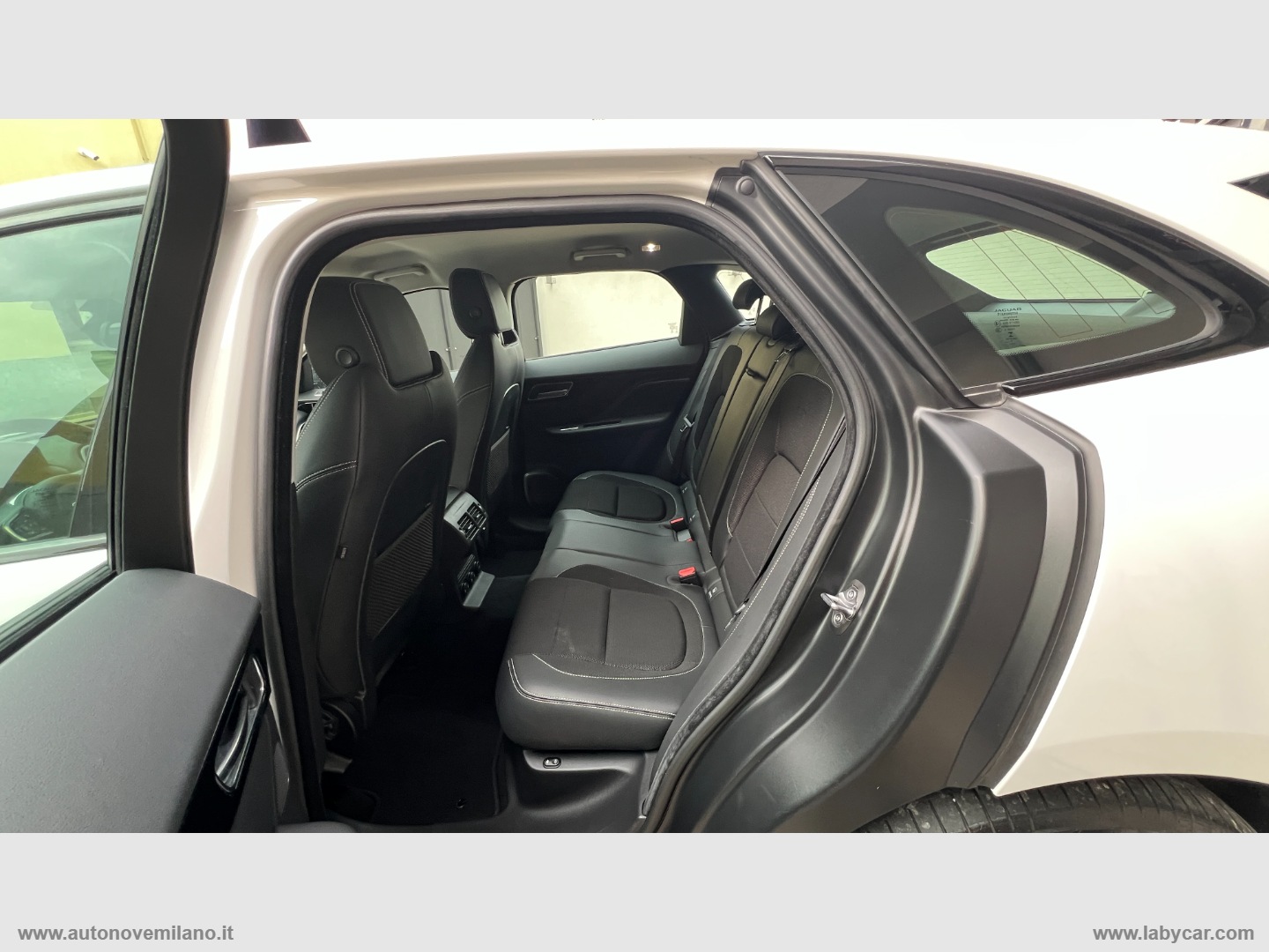 F-Pace 2.0 D 180 CV R-Sport FOTO REALE E PREZZO REALE - immagine 8