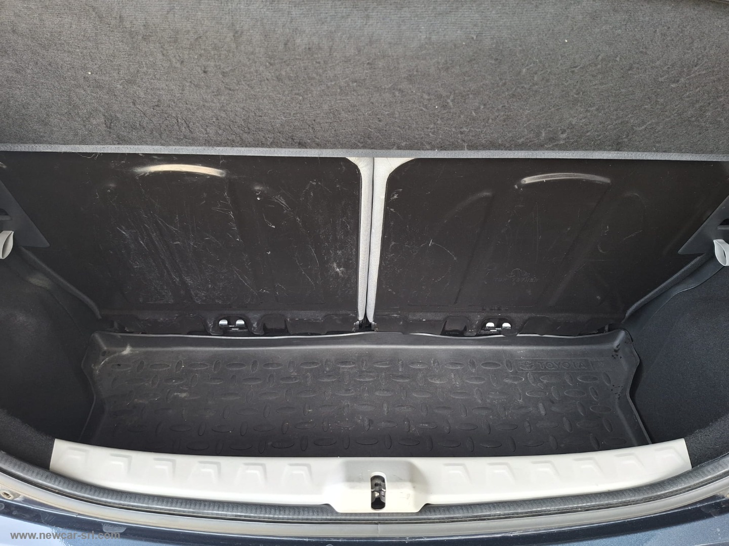 Aygo 1.0 VVT-i 69 CV 5p. x-wave - immagine 8