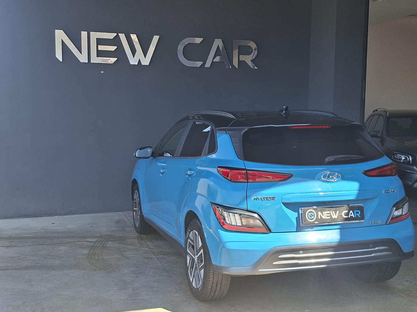 Kona EV 64 kWh XClass - immagine 8