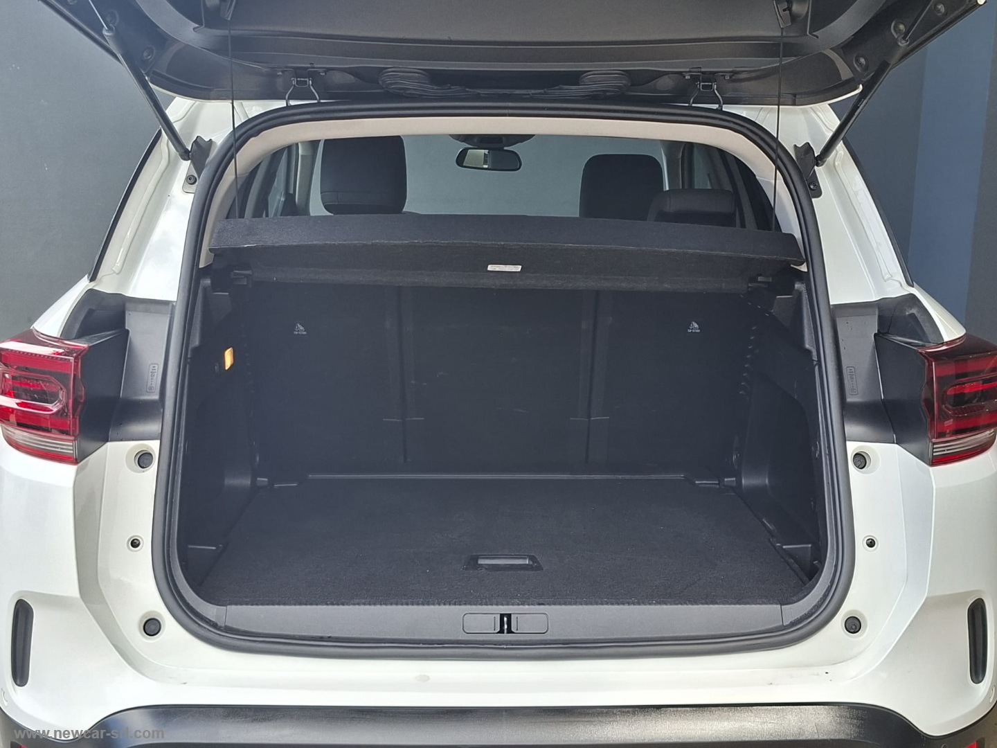 C5 Aircross BlueHDi 130 S&S EAT8 Feel P. - immagine 8