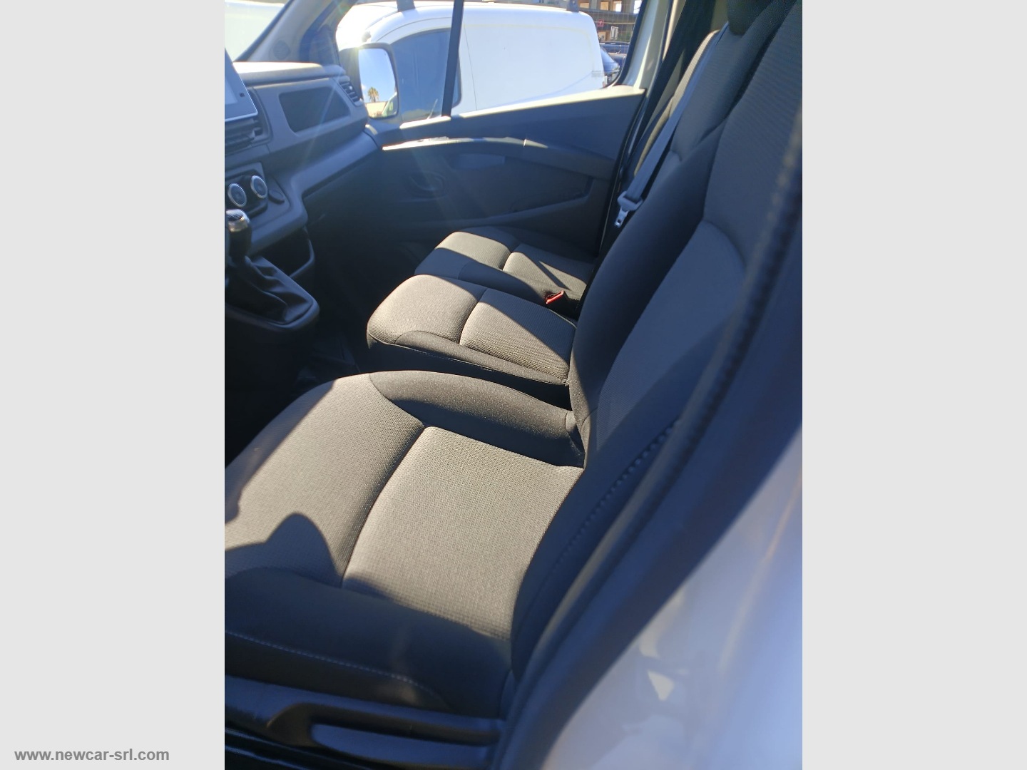 Trafic T30 dCi130 PL-TN Furgone Start - immagine 8