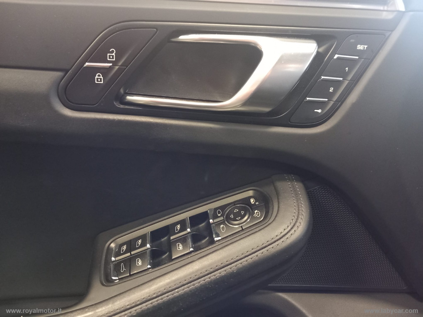 Macan 2.0 TUTTI TAGLIANDI UFFICIALI PORSCHE - immagine 8