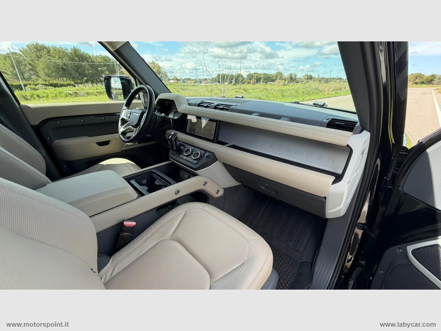 Defender 110 3.0D AUTOCARRO I6 200 CV X-Dynam. HSE - immagine 8