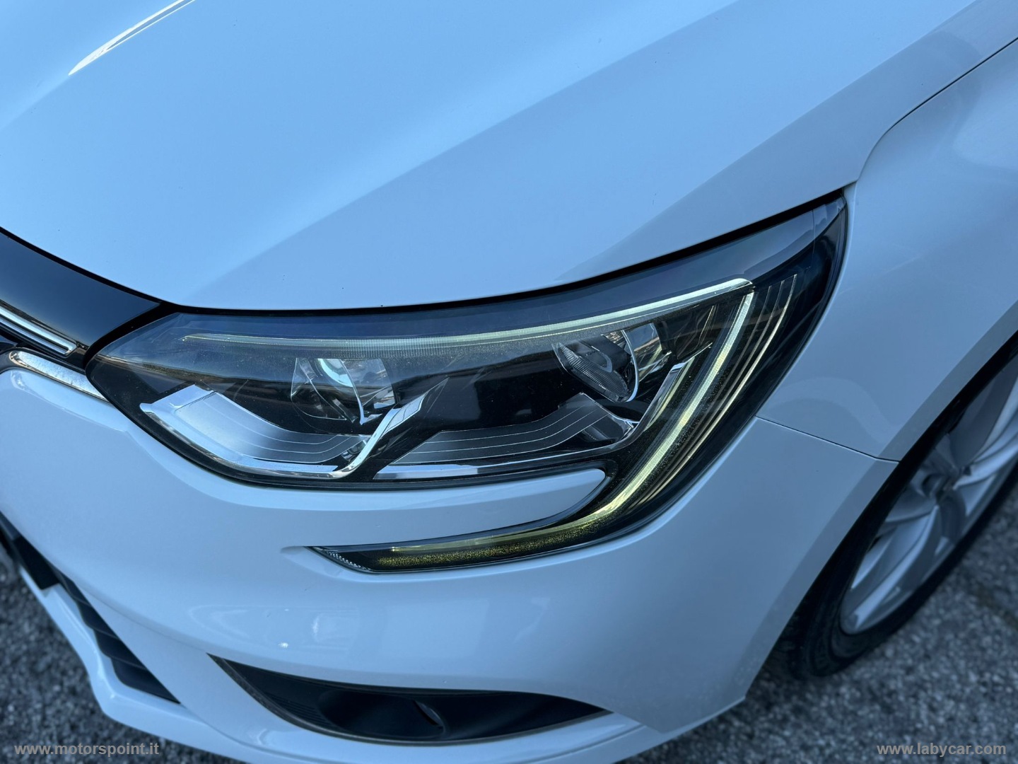 Mégane dCi 110 CV S&S ST Energy Limited - immagine 8